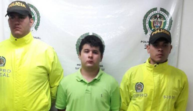 Policía detuvo a hombre que por redes sociales buscaba menores para actos sexuales: Capturado hombre que por WhatsApp contactó a menor para relaciones sexuales