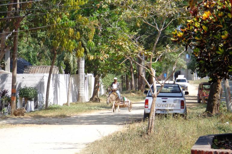 Mototaxista abusó sexualmente de una mujer embarazada en Turbaco Bolívar: Mototaxista abusó sexualmente de una mujer embarazada en Turbaco Bolívar