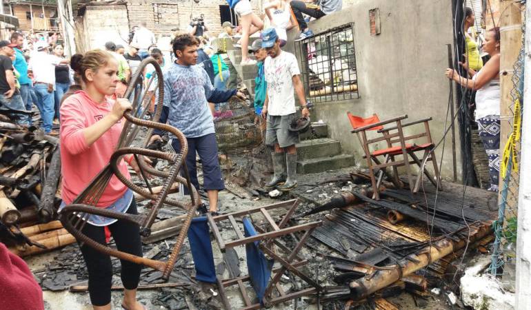 Incendio; Chinchiná; Manizales; Caldas; La Frontera: La tragedia del barrio La Frontera de Chinchiná