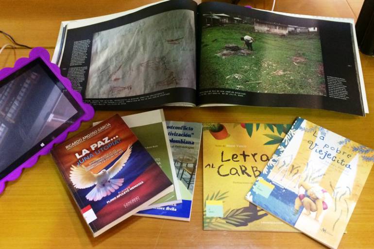 La biblioteca del Centro de Formación de Cartagena de Indias recibe donación de libros: La biblioteca del Centro de Formación de Cartagena de Indias recibe donación de libros