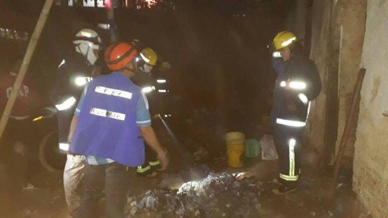 Incendio consumió una vivienda en Marmato y dejó ocho damnificados - Caracol Radio
