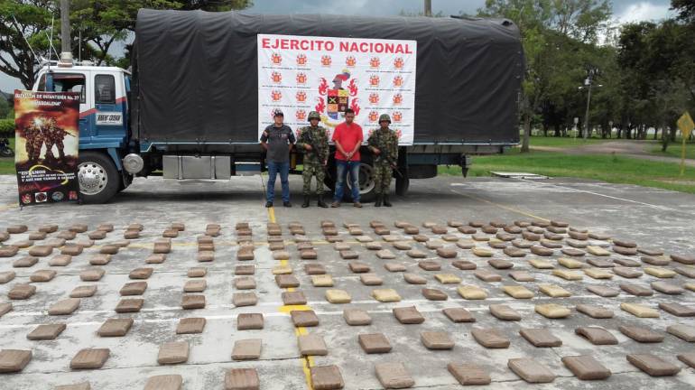 Cargamentos de marihuana incautados en Huila: Ejército incautó dos cargamentos de marihuana en Huila
