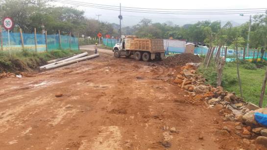 Obras retrazadas: Más de $74.000 millones costarán atrasos en cinco obras en Cali Obras retrazadas: Más de $74.000 millones costarán atrasos en cinco obras en Cali
