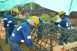 Cerro Matoso, junto a las comunidades, inicia proyecto de expansión minera en La Esmeralda Cerro Matoso, junto a las comunidades, inicia proyecto de expansión minera en La Esmeralda