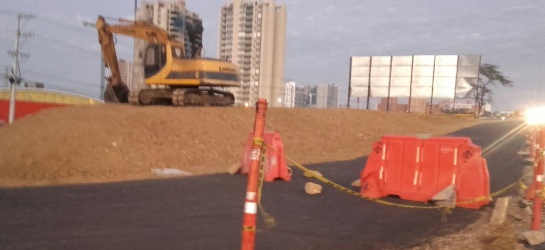 Obras Inconclusas Colombia: En Barranquilla algunos contratistas “se hacen los de la vista gorda” y no entregan las obras Obras Inconclusas Colombia: En Barranquilla algunos contratistas “se hacen los de la vista gorda” y no entregan las obras