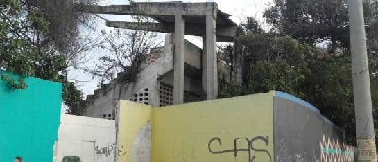 Obras Inconclusas Colombia: En Barranquilla algunos contratistas “se hacen los de la vista gorda” y no entregan las obras Obras Inconclusas Colombia: En Barranquilla algunos contratistas “se hacen los de la vista gorda” y no entregan las obras