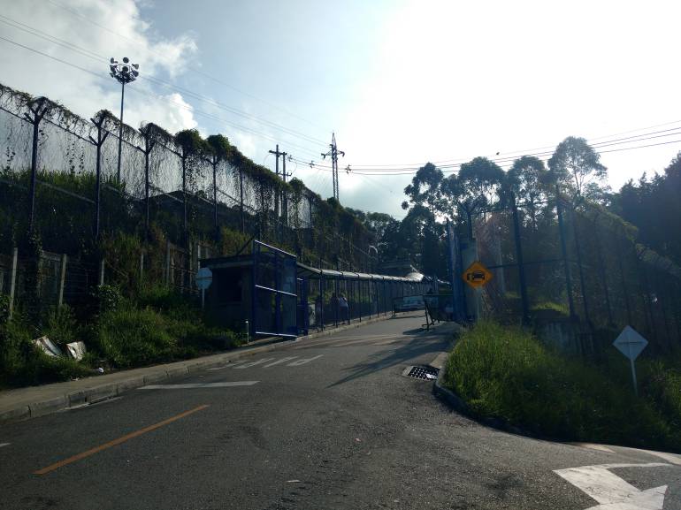 200 internos del Centro Penitenciario El Pedregal fueron ... - Caracol Radio