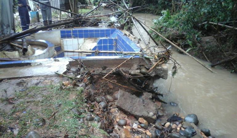 Lluvias Valle: Viviendas inundadas deja el desbordamiento del rio Jamundi