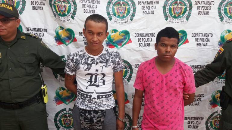 Dos hombres presuntamente expendían alucinógenos a domicilio en motocarro en Mompox: Dos hombres presuntamente expendían alucinógenos a domicilio en motocarro en Mompox