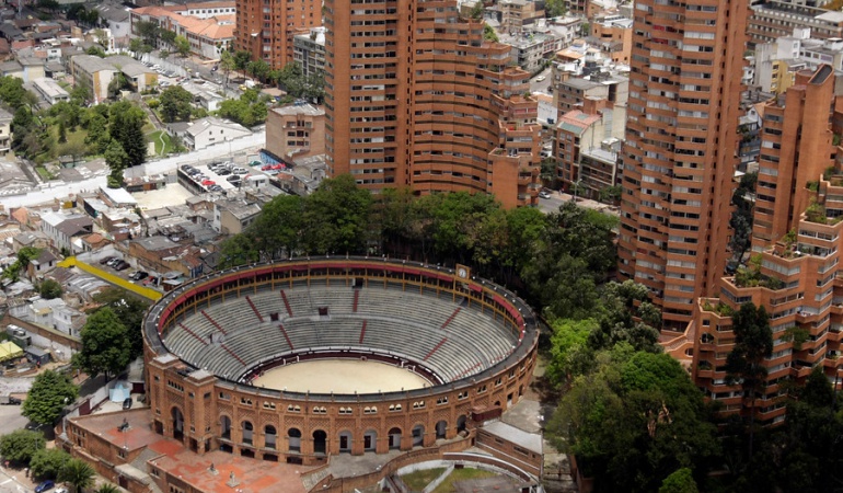renuncia alcaldes locales Bogotá: Este lunes se define el futuro de los alcaldes locales de Bogotá