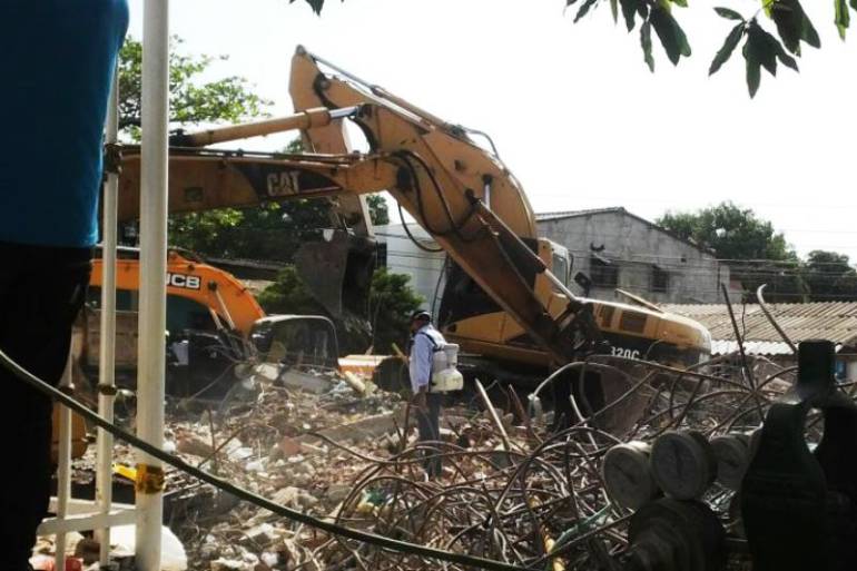 Dadis adelanta fumigación en la zona de la emergencia para evitar contaminación: Dadis adelanta fumigación en la zona de la emergencia para evitar contaminación