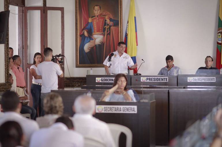 Gobernador de Bolívar clausuró primer periodo ordinario en la asamblea departamental: Gobernador de Bolívar clausuró primer periodo ordinario en la asamblea departamental