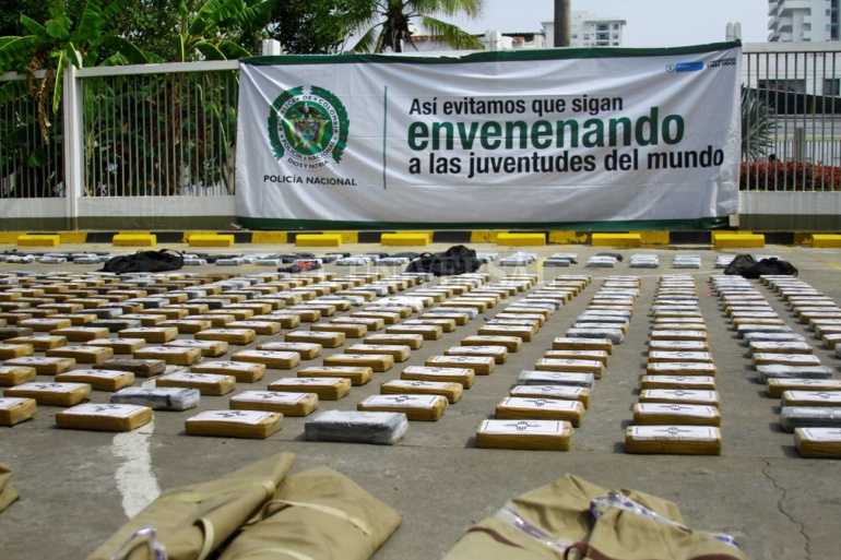 En camión que iba de Cali a Cartagena, incautan 65 kilos de droga: En camión que iba de Cali a Cartagena, incautan 65 kilos de droga