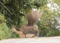 48 horas completó cerrada una de las vías entre Quindío y Valle del Cauca por derrumbe