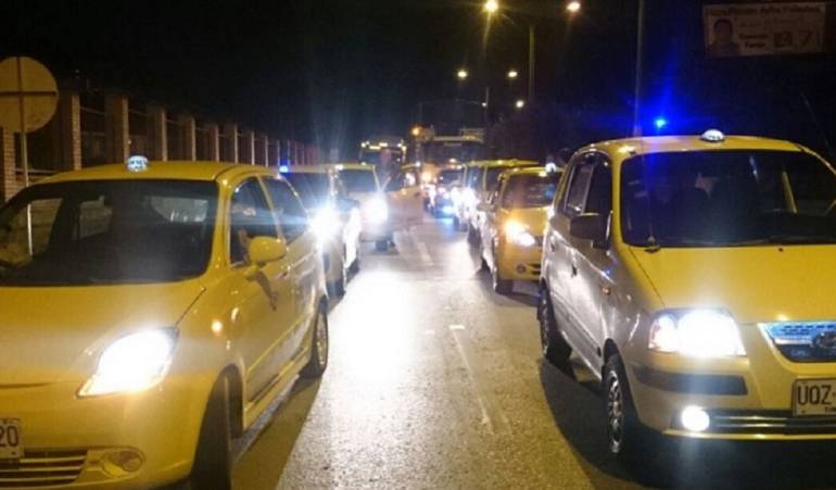 Paro nacional de taxistas en Colombia: Taxistas de Barranquilla se suman a paro nacional contra la ilegalidad
