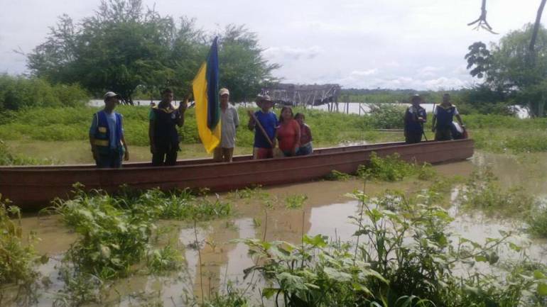 60 familias indígenas evacuados de isla por creciente del río Cauca - Caracol Radio