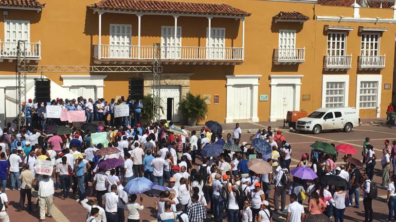 Avalancha de protestas y tutelas de simpatizantes de Manolo para esta semana: Avalancha de protestas y tutelas de simpatizantes de Manolo para esta semana