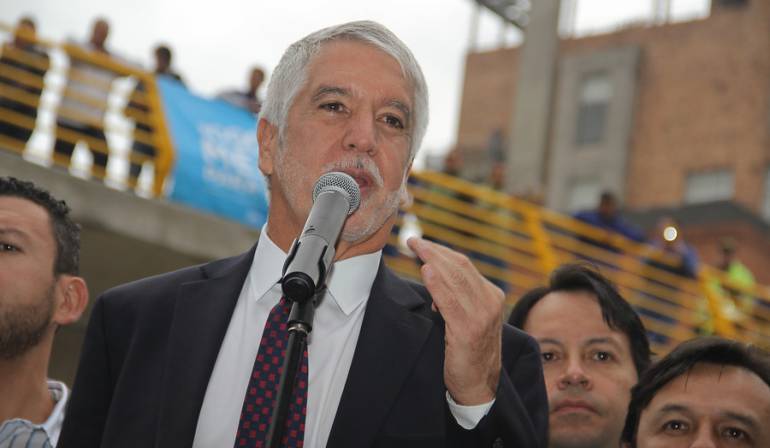 Presupuesto obras y educación: Alcalde Peñalosa pidió más plata ... - Caracol Radio