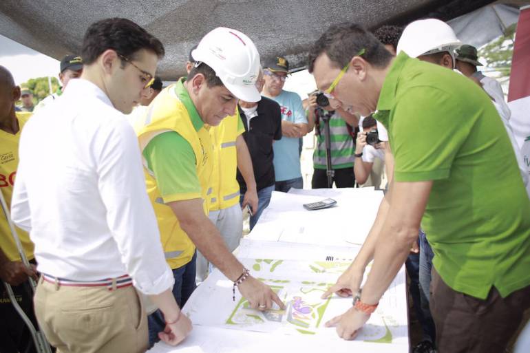 Gobernador inspecciona obras en Cartagena y municipios de Bolívar - Caracol Radio