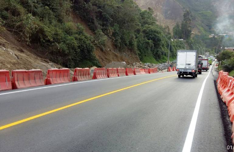 San Sebastián de Palmitas: En Palmitas piden con urgencia un puente peatonal en la vía Mar 1