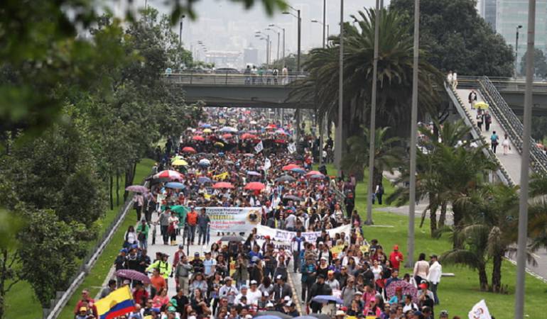 Marcha de profesores en Bogotá