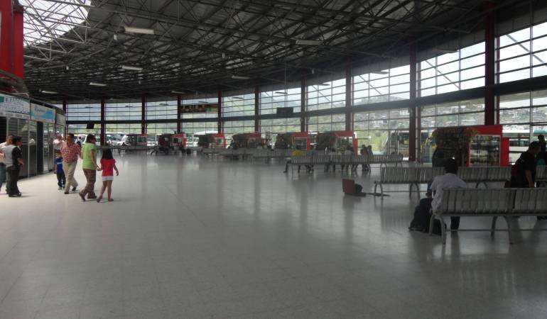 La terminal de transportes de Manizales afronta la temporada de ... - Caracol Radio