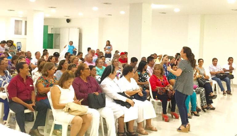 Estudiantes y educadores a reponer el tiempo perdido