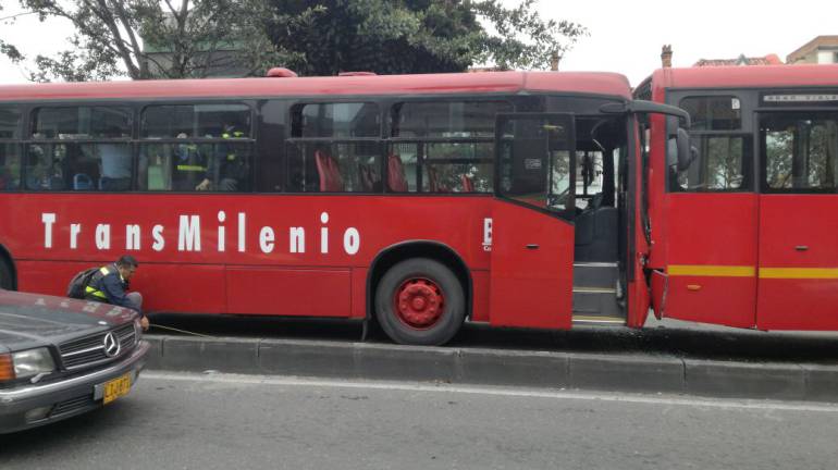 Choque de Transmilenio en Chapinero: Siete personas heridas deja accidente de buses de Transmilenio