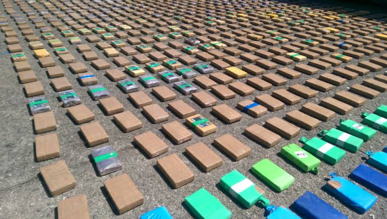 Incautan una tonelada de cocaína en Buenaventura