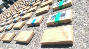 Narcotráfico: Policía Nacional incauta 1.054 kilos de cocaína en Buenaventura Narcotráfico: Policía Nacional incauta 1.054 kilos de cocaína en Buenaventura