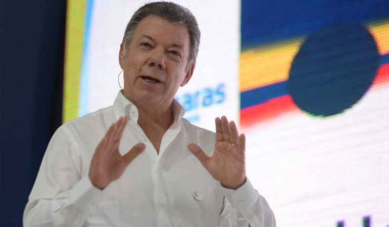 Confiamos en una buena noticia antes de llegada del papa con el ELN: Santos