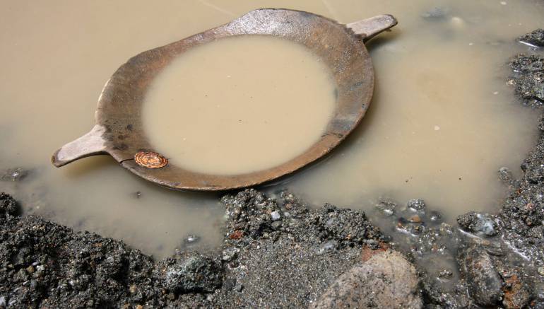 Minminas solo tiene certeza del origen del 18% del oro del país