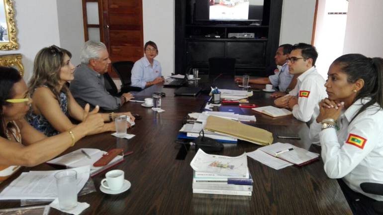 Ante protestas de comunidad en Cartagena, Electricaribe vuelve a prometer mejoras
