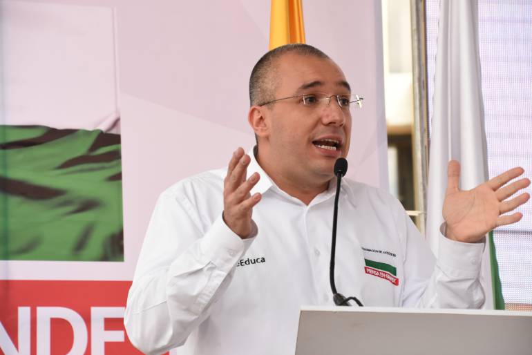 AMENAZAS PROFESORES REMEDIOS SEGOVIA ANTIOQUIA: Siete profesores fueron amenazados en Segovia y Remedios, Antioquia