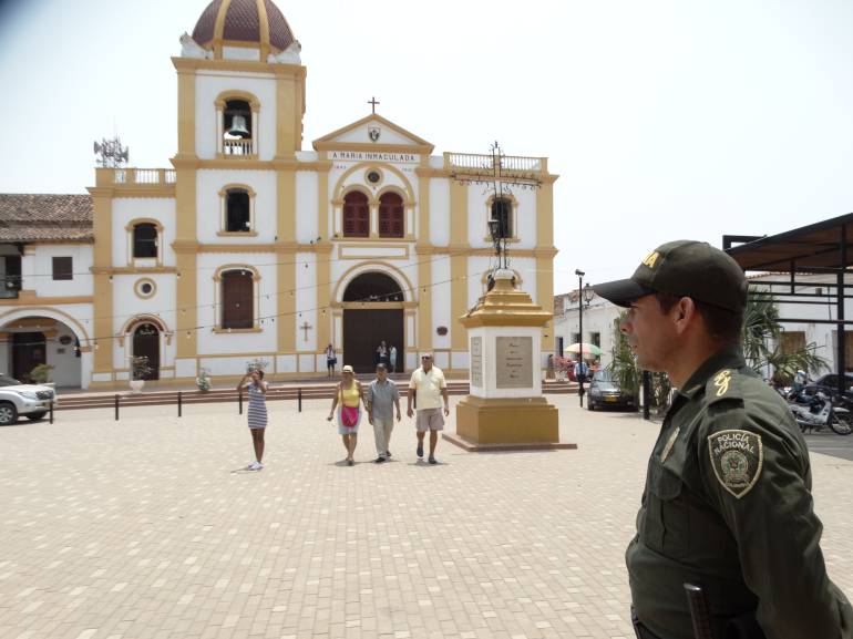 200 policías garantizan la seguridad en festival de Jazz en Mompox