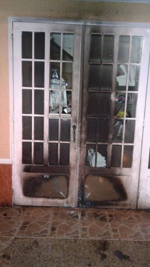 Bandas criminales atentaron contra un policía de tránsito en Puerto Boyacá: Bandas criminales atentaron contra un policía de tránsito en Puerto Boyacá Bandas criminales atentaron contra un policía de tránsito en Puerto Boyacá: Bandas criminales atentaron contra un policía de tránsito en Puerto Boyacá