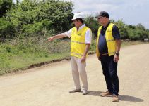 Gobernador de Bolívar dio inicio a obras de la vía Arroyohondo - Mahates