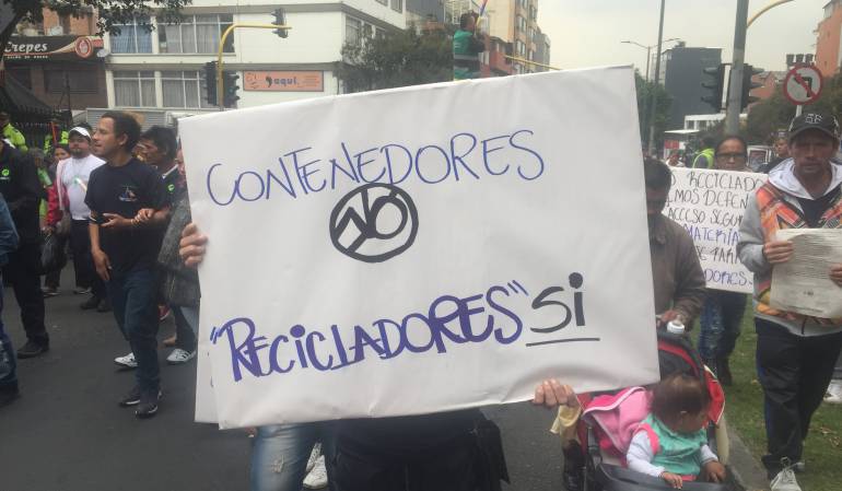 Recicladores: Recicladores se movilizan contra nuevo esquema de aseo en Bogotá