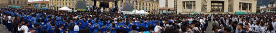 Record mundial en Bogotá Yoga: 4.000 estudiantes de los colegios de Bogotá se unen para batir Record Mundial de yoga Record mundial en Bogotá Yoga: 4.000 estudiantes de los colegios de Bogotá se unen para batir Record Mundial de yoga