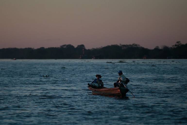 Deporte: Joven viajó en canoa por una semana para participar en los Juegos Supérate