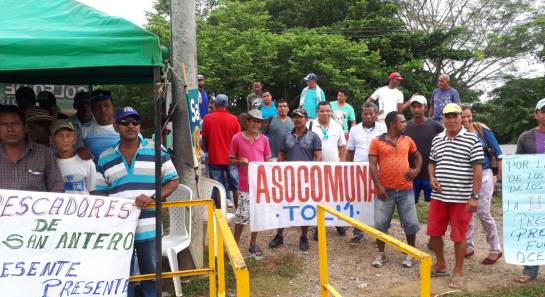 Protestas en coveñas por derrame de petróleo: Protestan en Coveñas por daños dejados por derrame de crudo Protestas en coveñas por derrame de petróleo: Protestan en Coveñas por daños dejados por derrame de crudo