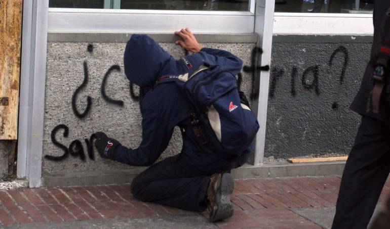 Artista Urbano graffitis: "No se esta apoyando a los que inician en el arte urbano en Bogotá": Grafitero