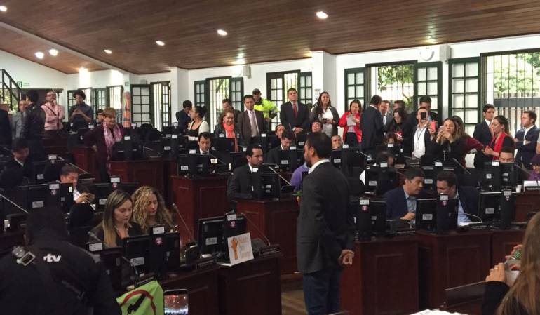 Aprueban presupuesto para el metro de Bogotá en el Concejo distrital: Concejo de Bogota aprobó seis billones de pesos para el Metro y Transmilenio