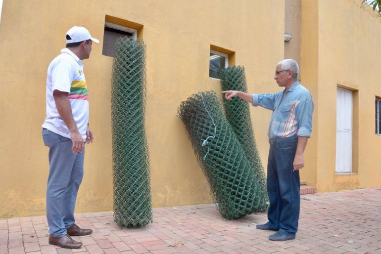 Trabajan en recuperación del parque H.L. Román de Cartagena: Trabajan en recuperación del parque H.L. Román de Cartagena