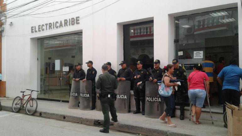Superservicios anunció cuatro medidas para últimas etapas de la intervención de Electricaribe Superservicios anunció cuatro medidas para últimas etapas de la intervención de Electricaribe