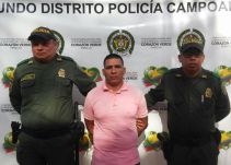 Un hombre atacó con arma blanca a cinco personas