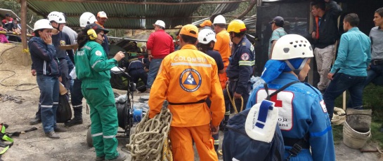 Explosión en mina en Corrales Boyacá deja 6 trabajadores muertos y 3 atrapados: Continúa la búsqueda de mineros atrapados tras explosión en Corrales Explosión en mina en Corrales Boyacá deja 6 trabajadores muertos y 3 atrapados: Continúa la búsqueda de mineros atrapados tras explosión en Corrales