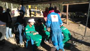 Familiares de víctimas de la tragedia minera en Boyacá reciben atención psicológica de la Cruz Roja: Familiares de víctimas de la tragedia minera en Boyacá reciben atención psicológica de la Cruz Roja Familiares de víctimas de la tragedia minera en Boyacá reciben atención psicológica de la Cruz Roja: Familiares de víctimas de la tragedia minera en Boyacá reciben atención psicológica de la Cruz Roja