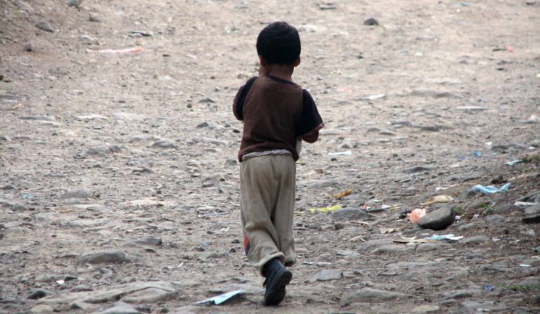 Bogotá cuatro niños abandonados y sin alimentos: Rescatados cuatro niños abandonados y sin alimentos en una vivienda en Bogotá