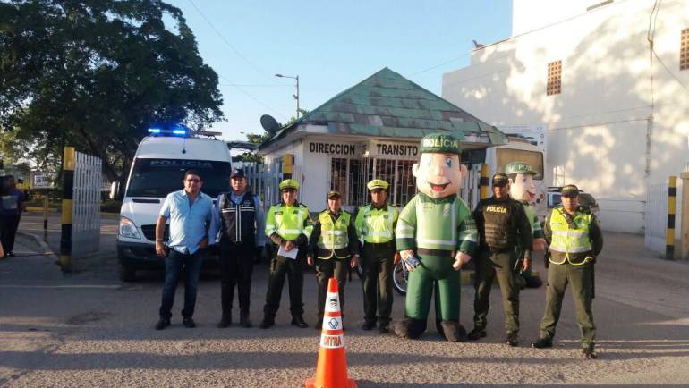 Autoridades de Cartagena incentiva el uso del transporte autorizado a través de la terminal: Autoridades de Cartagena incentiva el uso del transporte autorizado a través de la terminal